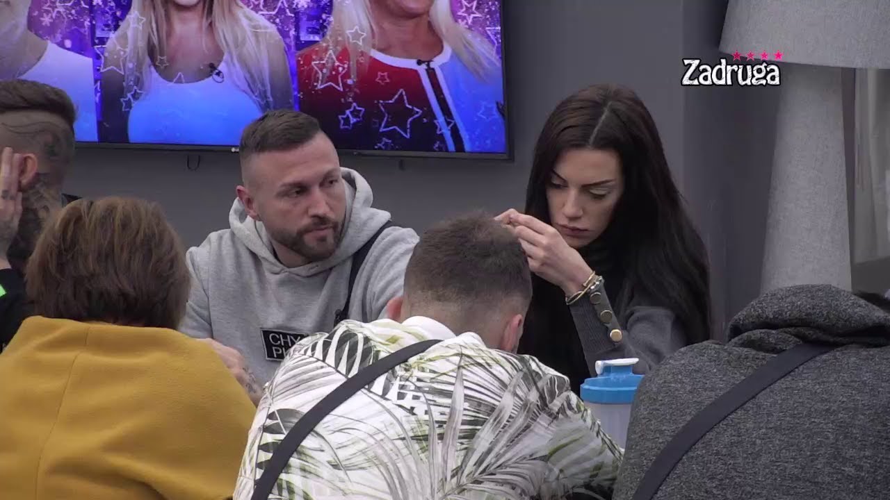 Zadruga 4 - Rasprava Tare i Ša za stolom / Tara misli da je Ša raskinuo sa njom  - 11.03.2021.