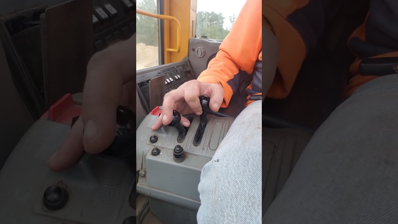 Running a loader volvo L70D
