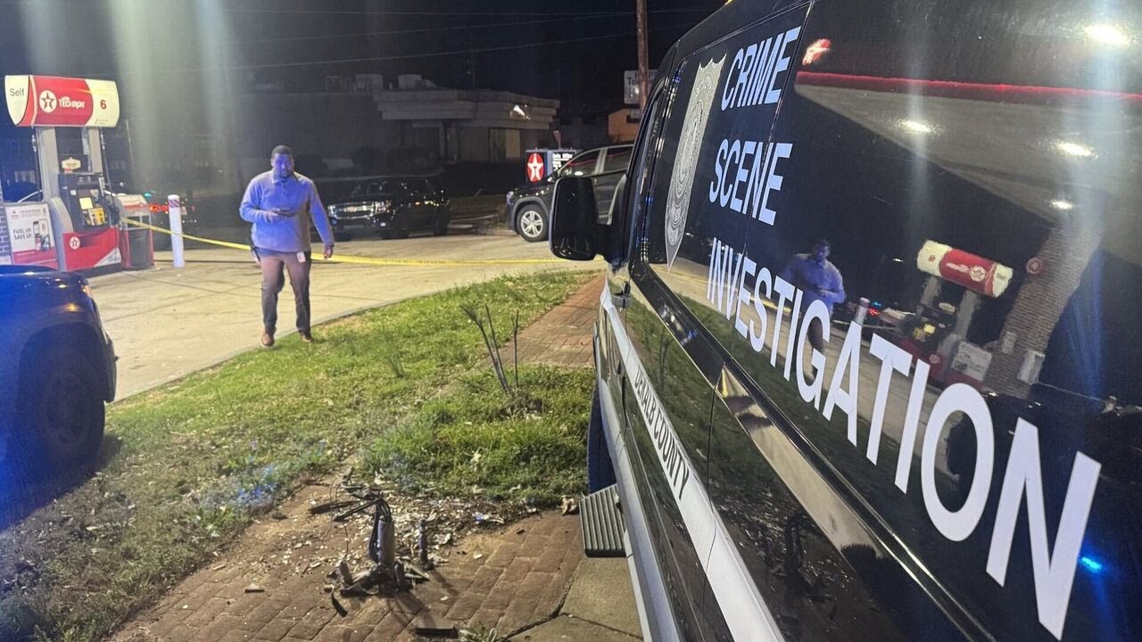 Police officer stabbed, man shot at 2 different DeKalb County gas stations overnight