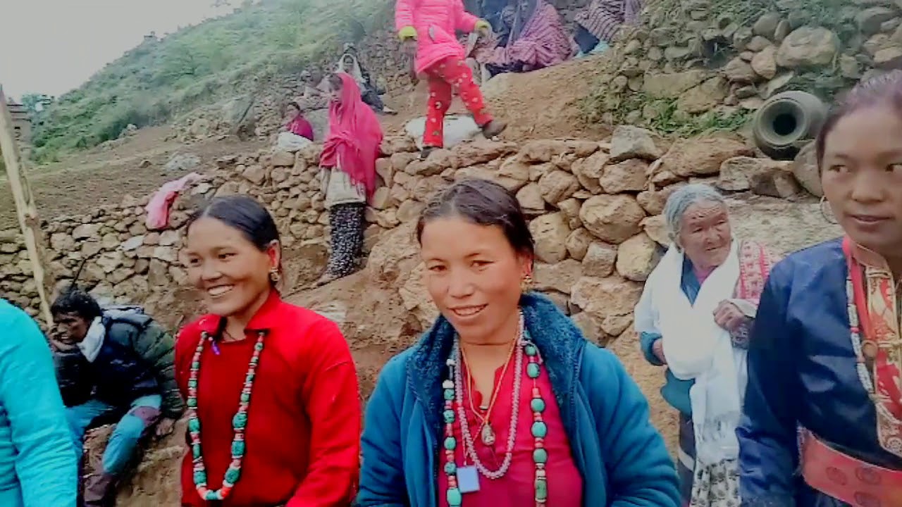 Himalayan karmarong karti
