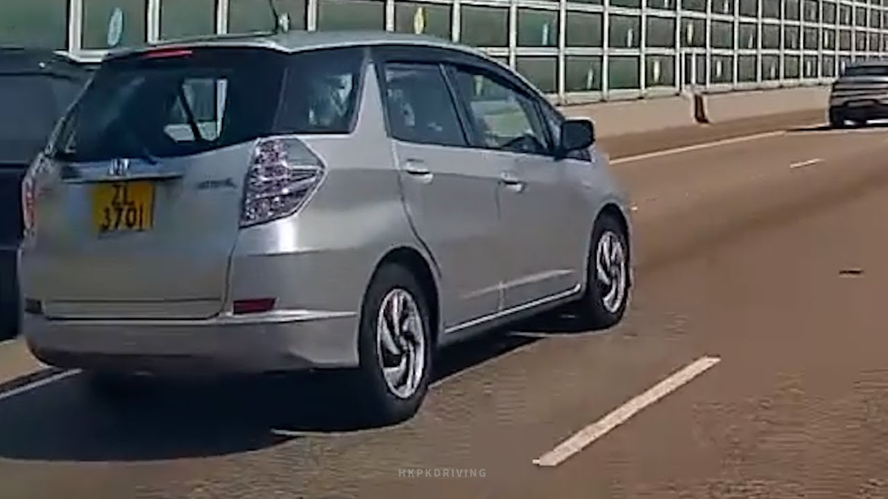 車CAM直擊 - 係就係有快線L阻住，但你當自己打緊機呀？ ZL3701