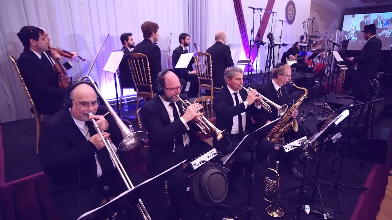 המתנה הפילהרמונית של רובי בנט לישיבת מיר | Mir Yeshiva Dinner - Ruvi Banet