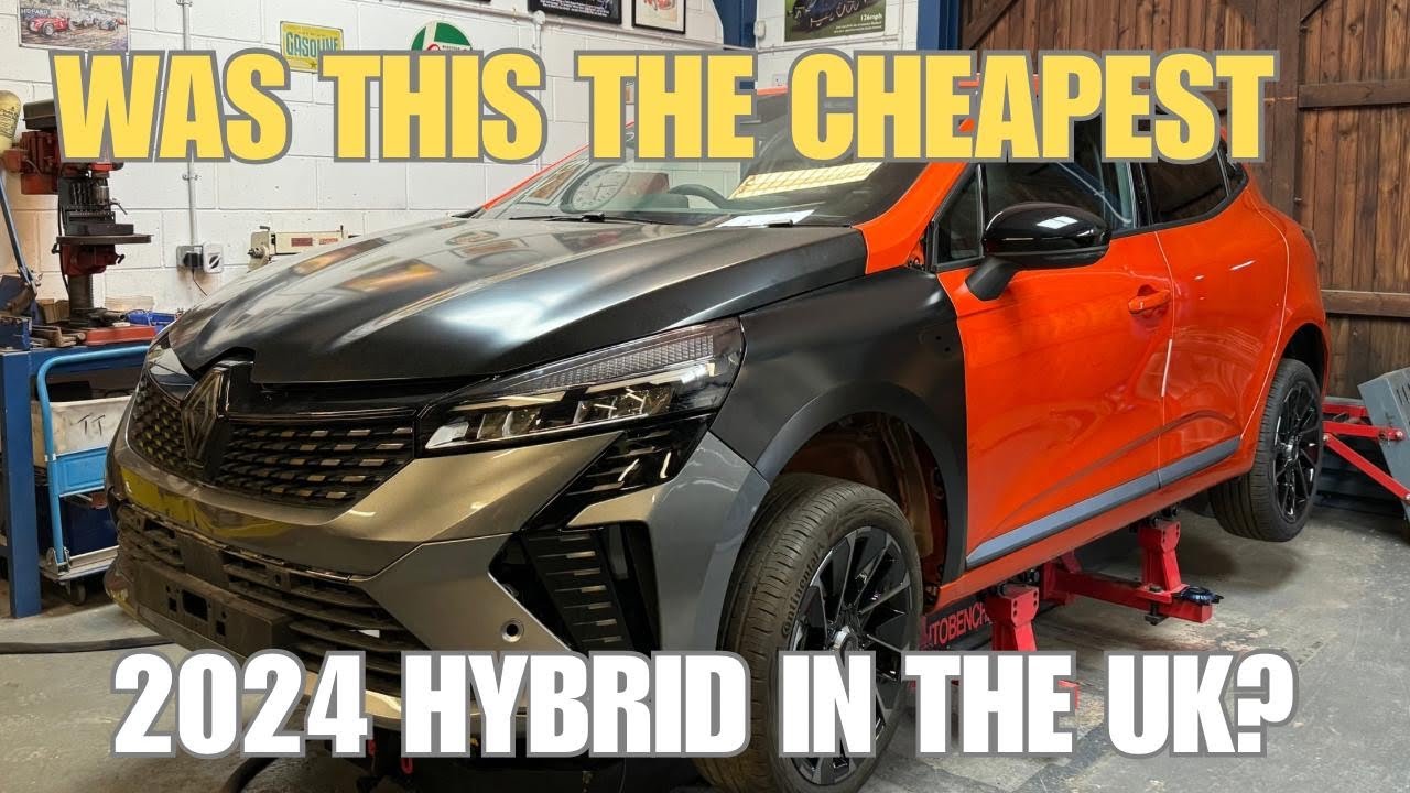 REPAIRING A CRASH DAMAGED 2024 HYBRID PHEV CLIO SALVAGE PT3
