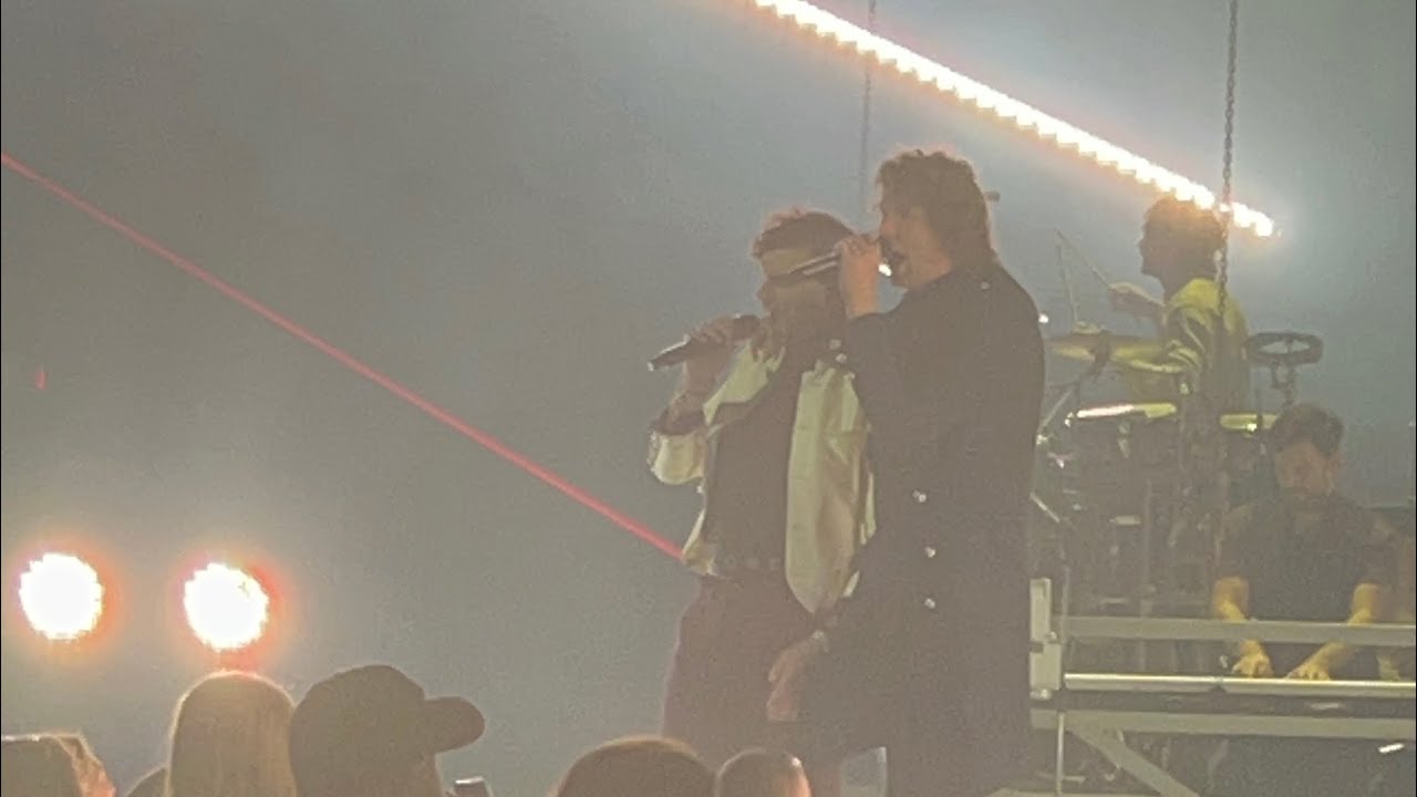 World on Fire for king and country live 12/12/25 in Chicago at the Rosemont ￼Theatre ￼