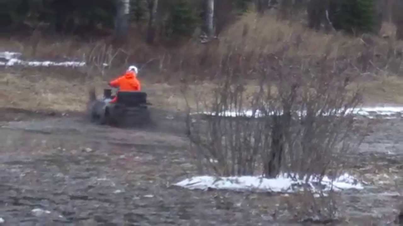 MY BROTHER TESTING OUT HIS 1994 KAWASAKI BAYOU 400