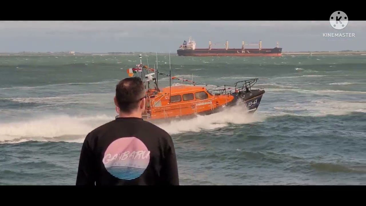13-41 William and Agnes Wray the Shannon Class LifeBoat