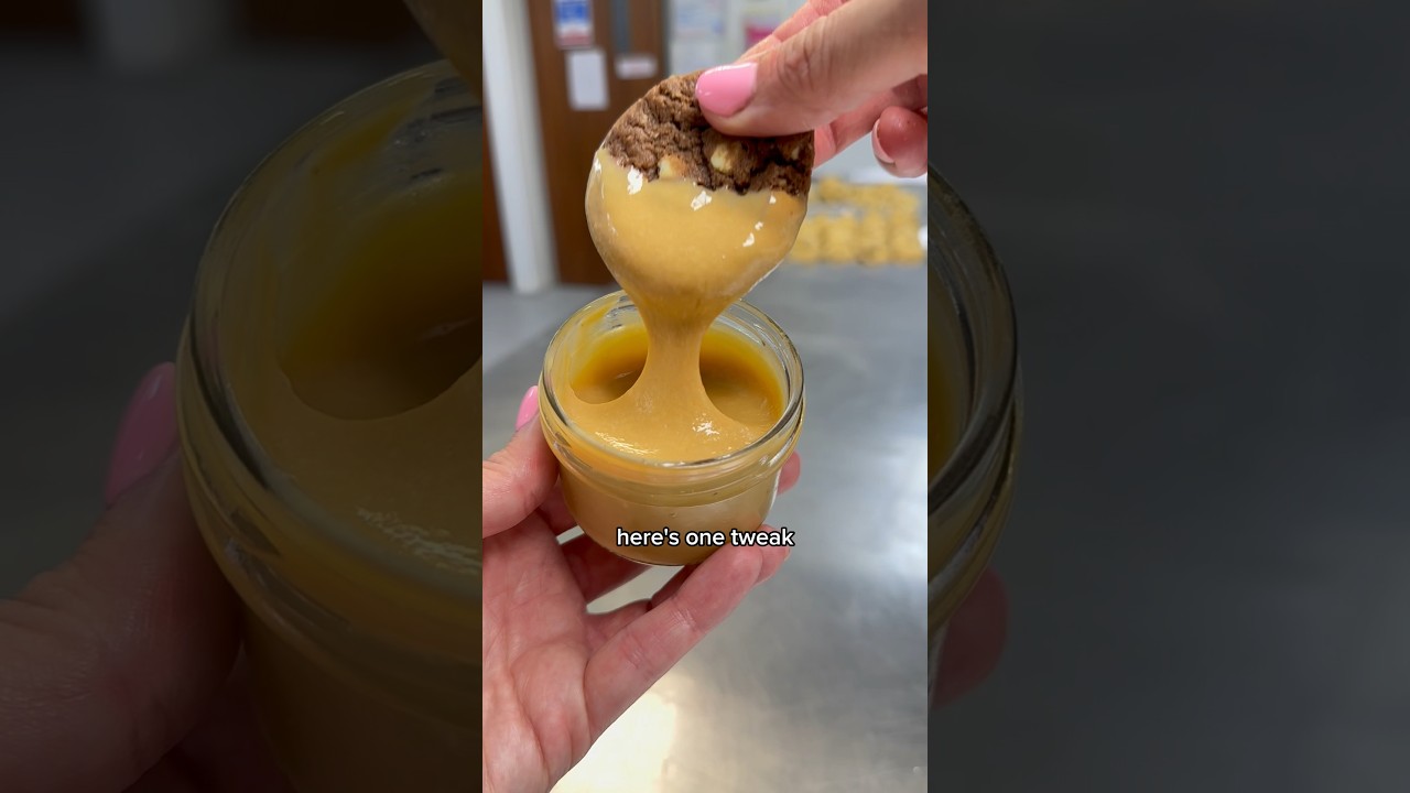 Super simple Dipping Sauce TIP! 🥛🍪 #cookies #dips