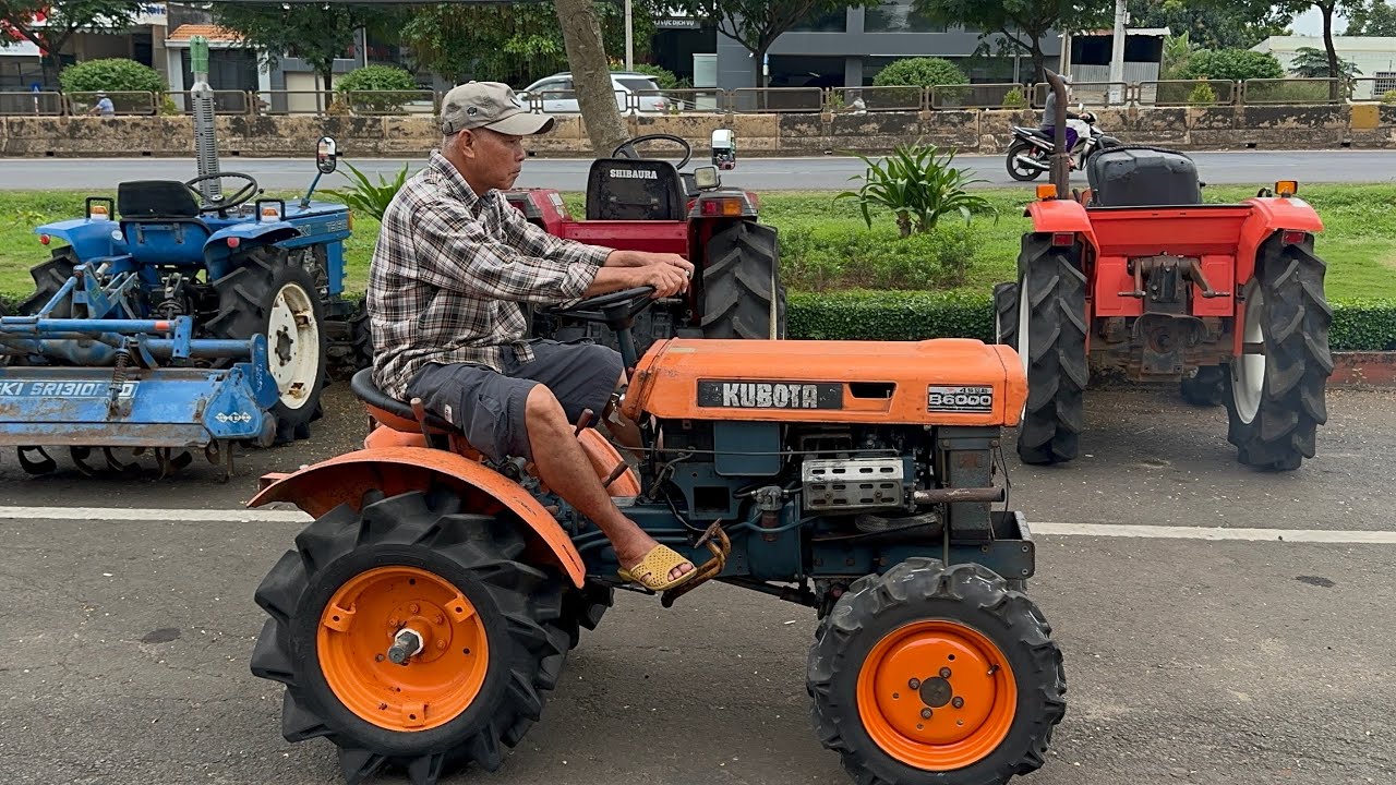 Máy cày Mini Kubota B6000 28triệu về làm gia đình giá rẻ. Thuận Máy Cày 035.829.1644