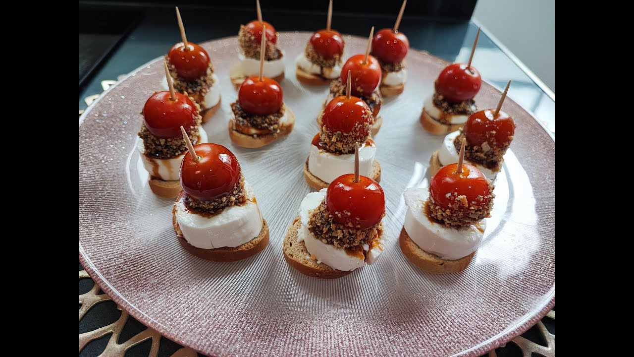 ¡¡ESPECTACULAR!! Aperitivo de Queso de rulo de cabra y tomates cherry.