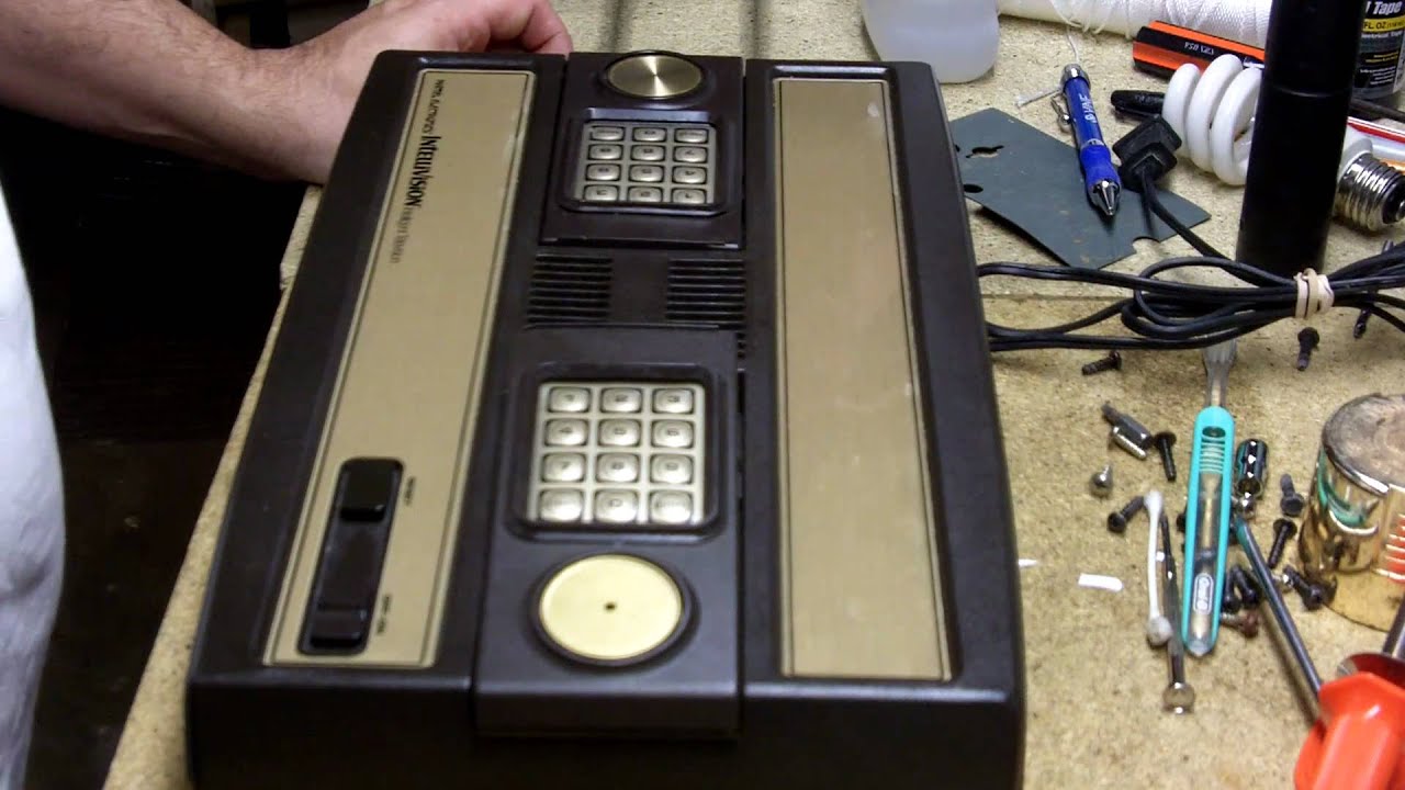 Complete breakdown of Intellivision I and repair