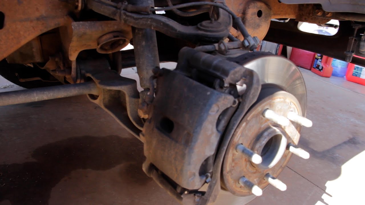 How to change brakes | 2002 GMC Yukon | Front brake pads | 2000-2006