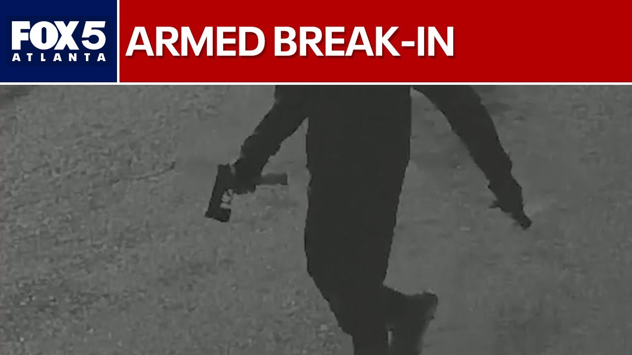 Gun-wielding man seen ransacking cars in Atlanta