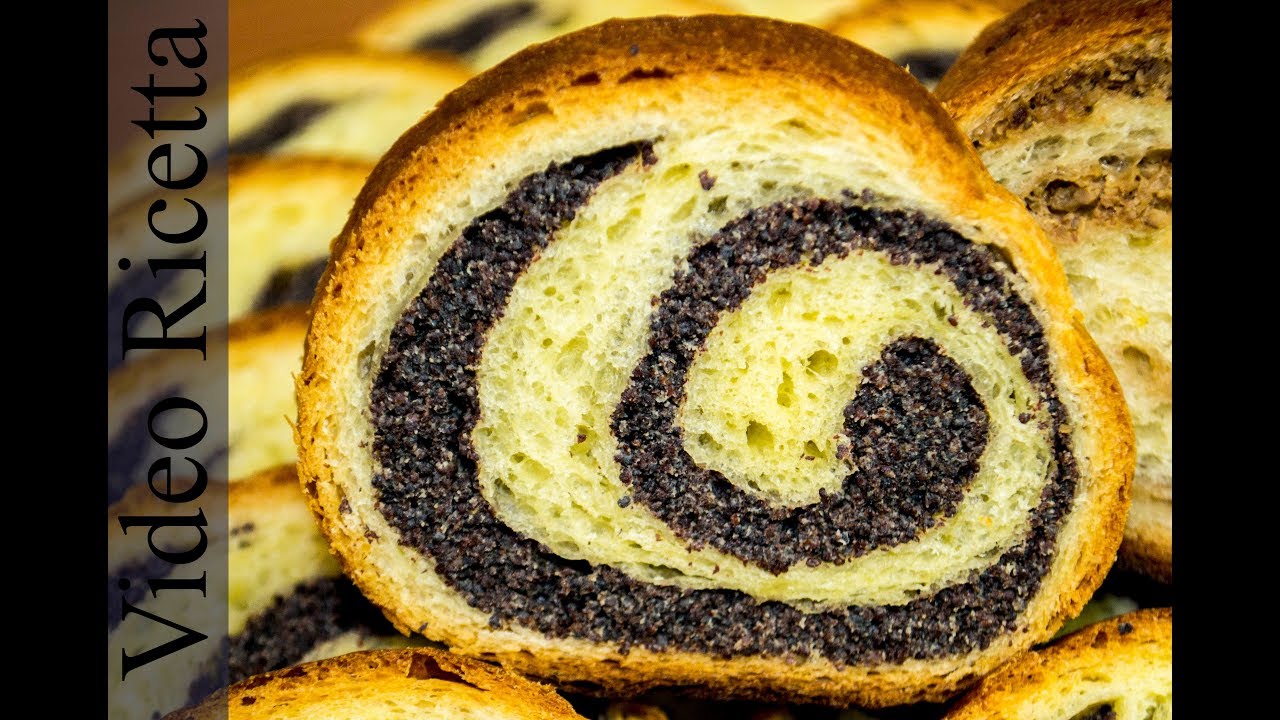 ROTOLO di Pan Brioche alle noci e al papavero fatto in casa - Video Ricetta