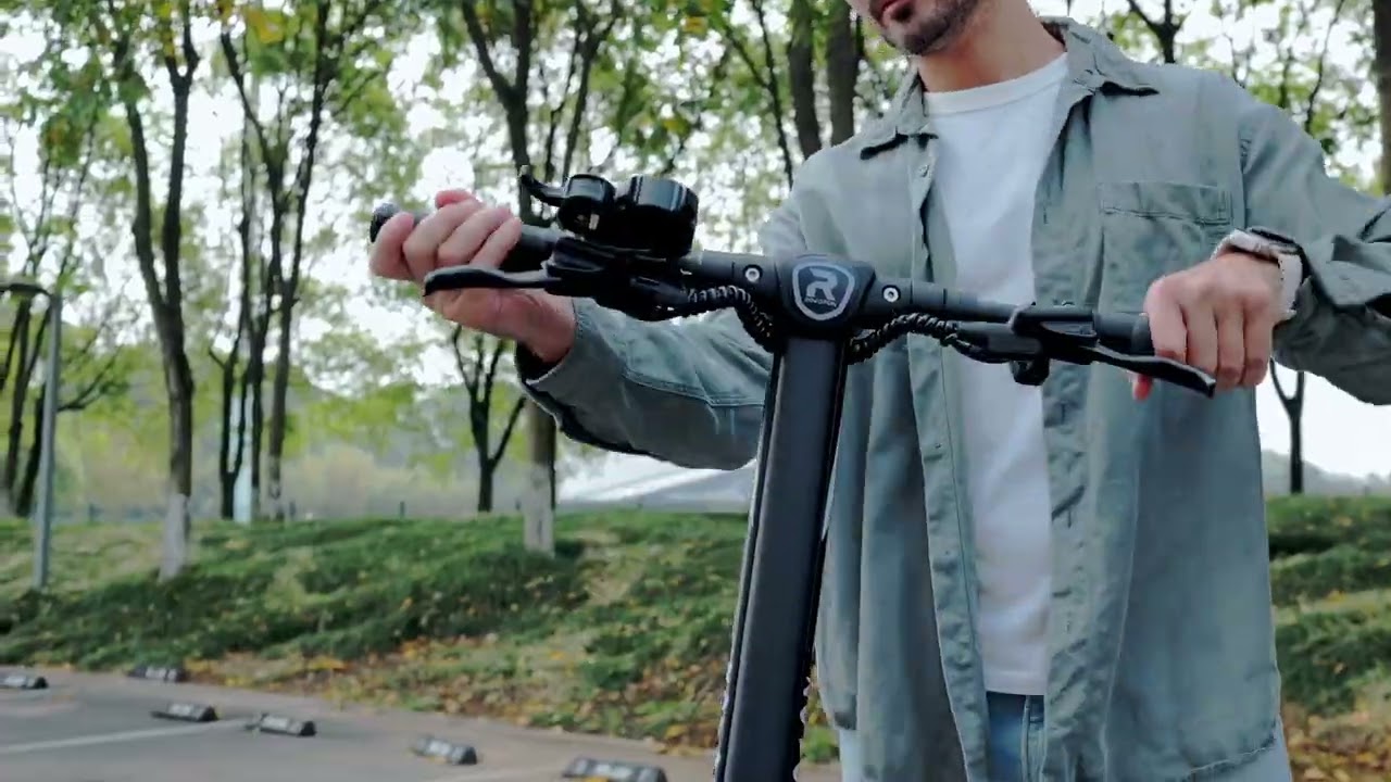 Rovoron Kullter Electric Scooter - The Ultimate Electric Scooter for Power, Style, and Adventure!