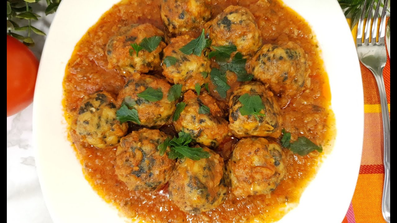 كريات الدجاج بالسلق او السبانخ  / Boulettes de poulet aux épinards.