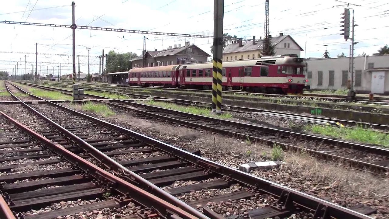 Železniční stanice Velký Osek