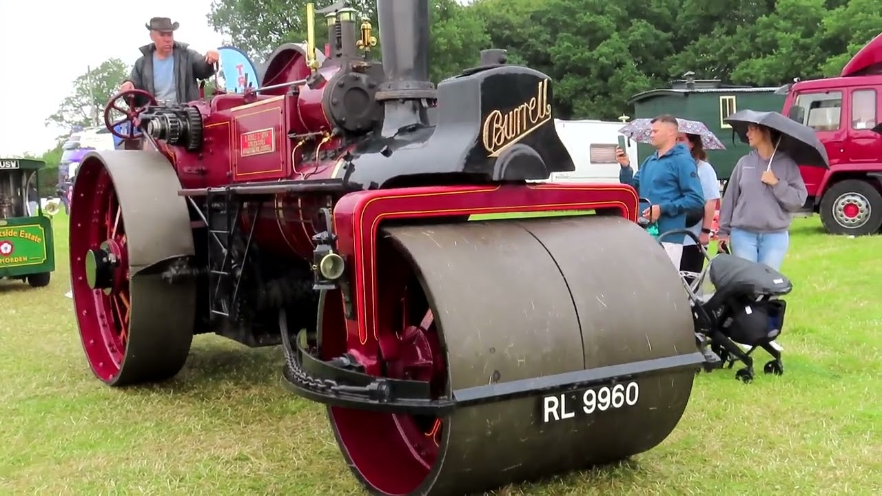 Rain on my parade! Traction Engines & Rollers head for the display arena - Cheshire Steam Fair 2023