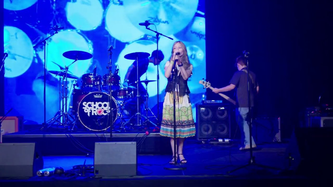 The Wind Cries Mary - Jimi Hendrix Cover | Giulia live at Walter Studios (School of Rock)