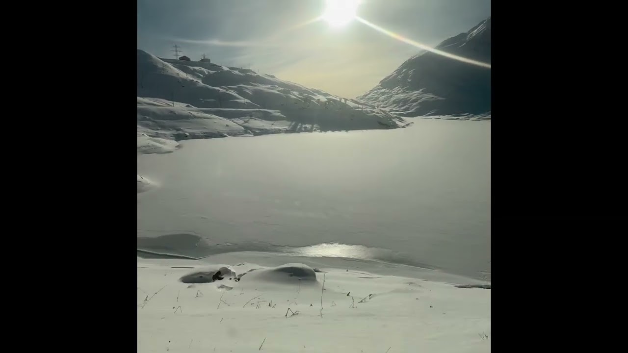 Cum e să traversezi Alpii 🏔️cu un copil 👶?Bernina Express Chur-Tirano vs RegioTrain Tirano-St Moritz