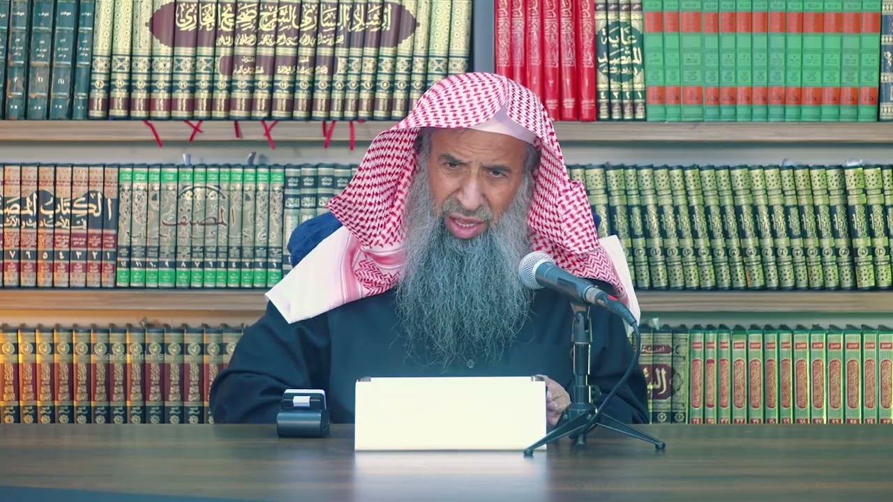 ما حكم إزالة الشعر الذي ينبت على الأذن؟