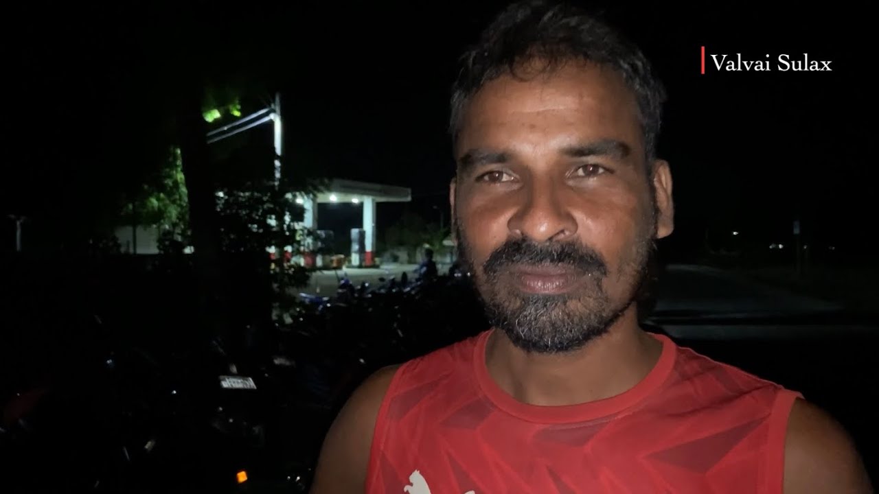 பெற்றோலுக்கு காத்திருக்கும் வல்வை மக்கள் /valvettiththurai /ஊரணி