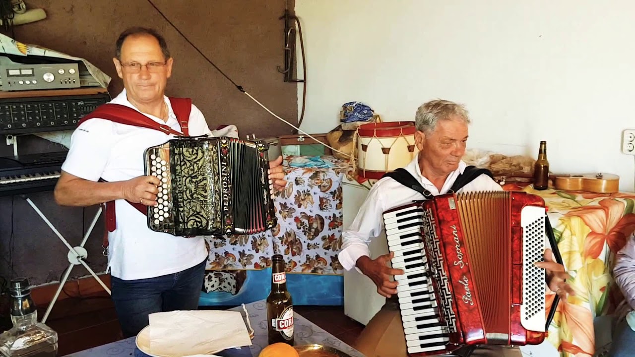 Musica da Desgarrada - Acordeão e Concertina Freitas e Albino Porto da Cruz Madeira Portugal