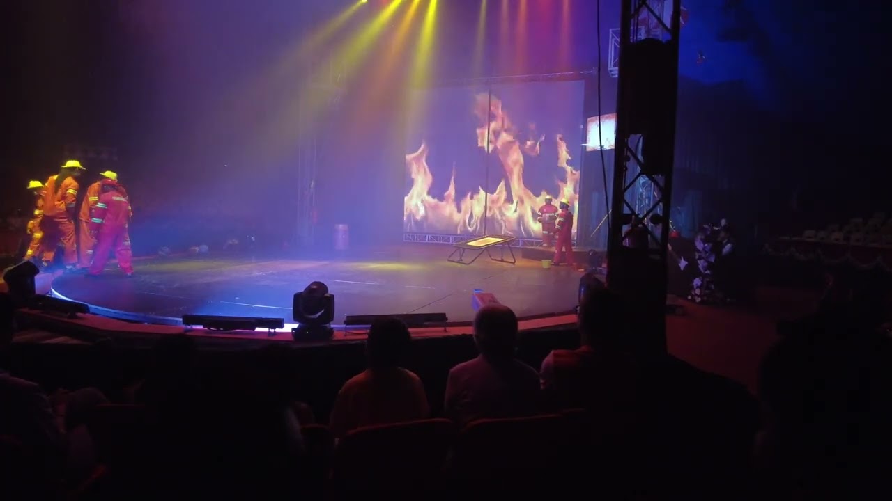 13 Firefighters' jump tricks - The Great British Circus in Desa Park City (24 Dec 2024)