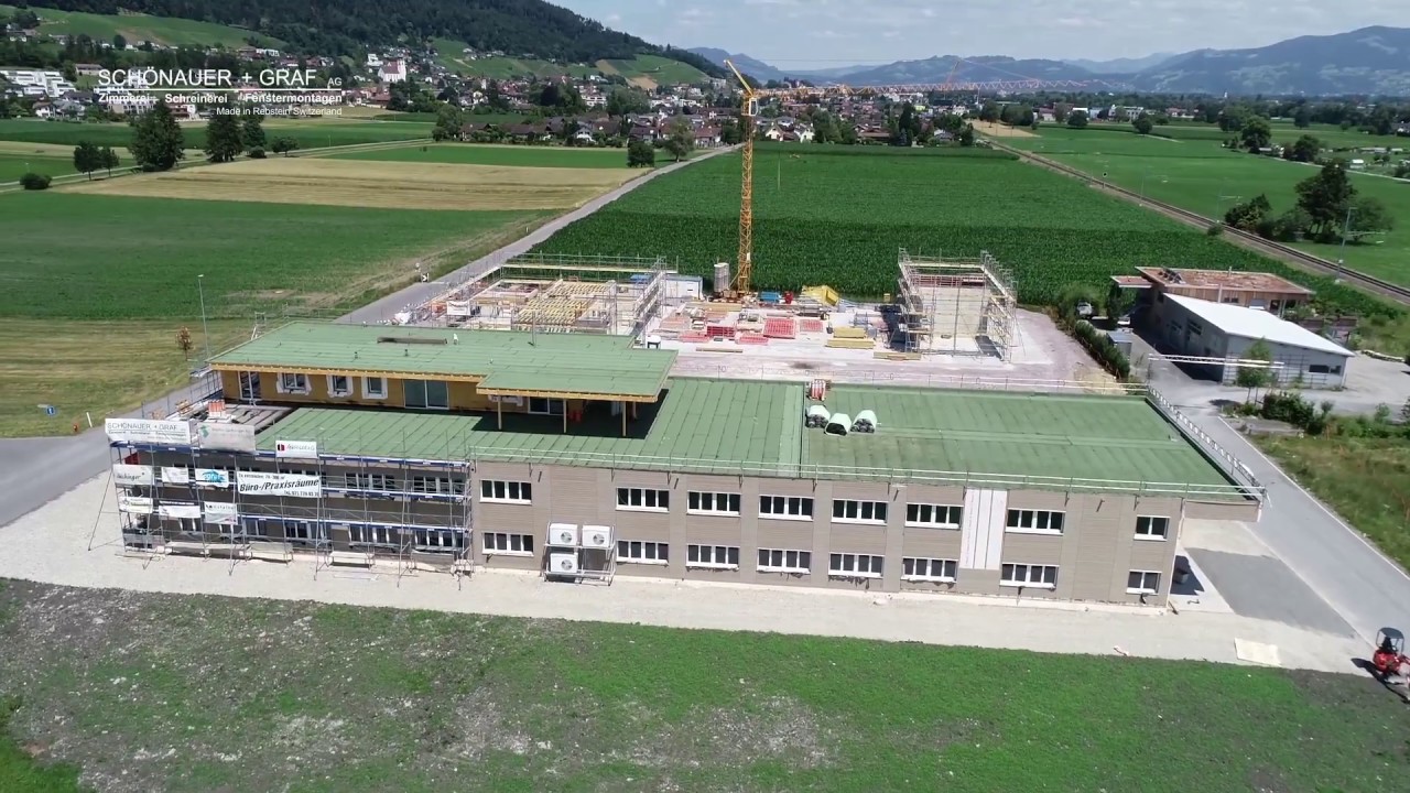 Erker Druck Hallen Aufbau in Rebstein