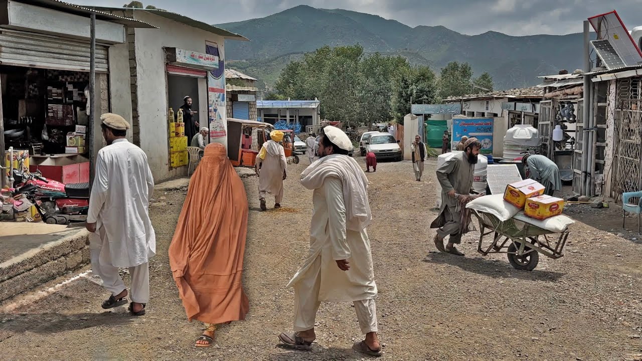 🇵🇰 Жизнь в Размаке, Пакистан: исследование нетуристического города — прогулка 2025 года
