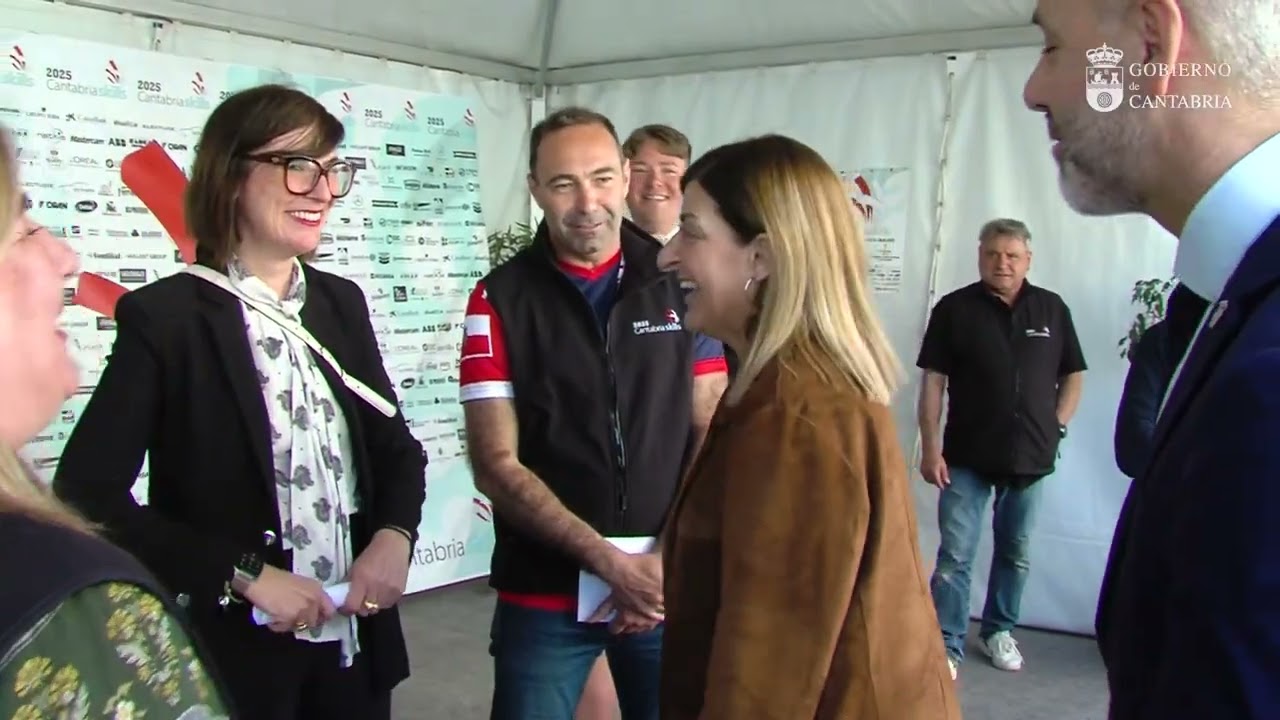 La presidenta Buruaga visita las olimpiadas de FP &lsquo;CantabriaSkills 2025&rsquo;