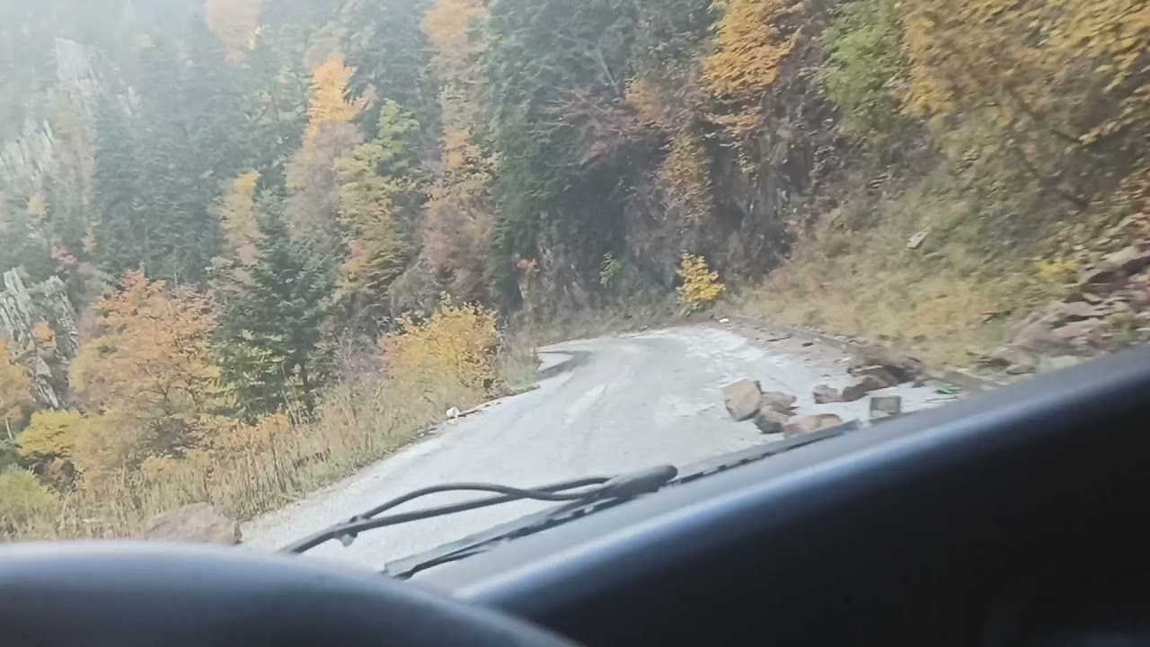 Пътят за село Мугла