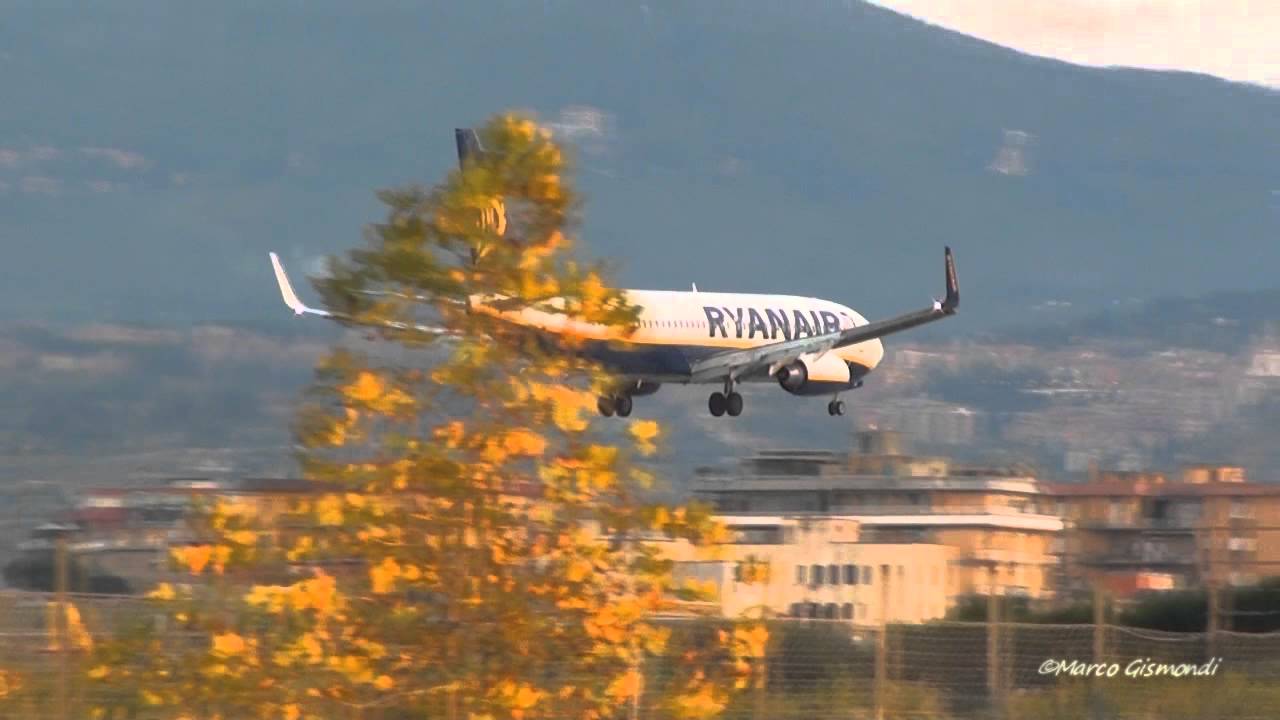 Plane Spotting Rome Ciampino airport SUNSET | 23-oct-2011 | HD