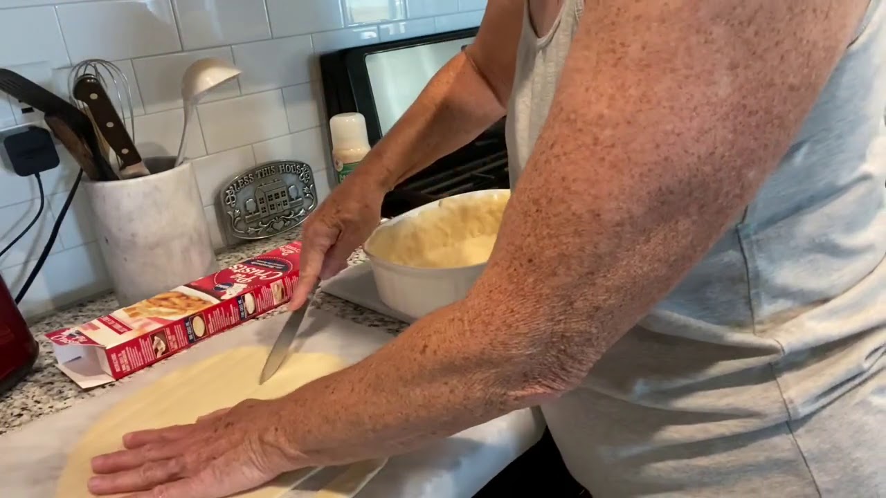 Millie & Dail&rsquo;s Cooking Show Southern Peach Cobbler