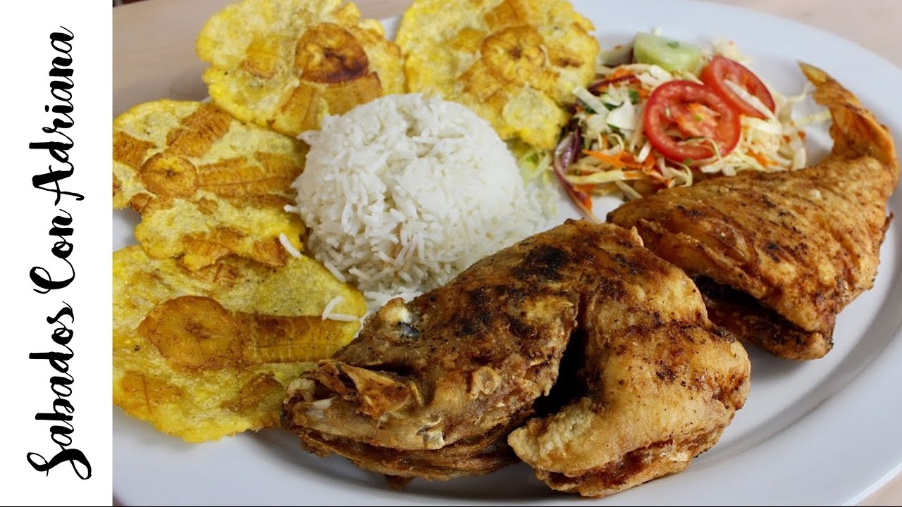 Pescado frito con arroz con coco y ensalada - Sabados con Adriana