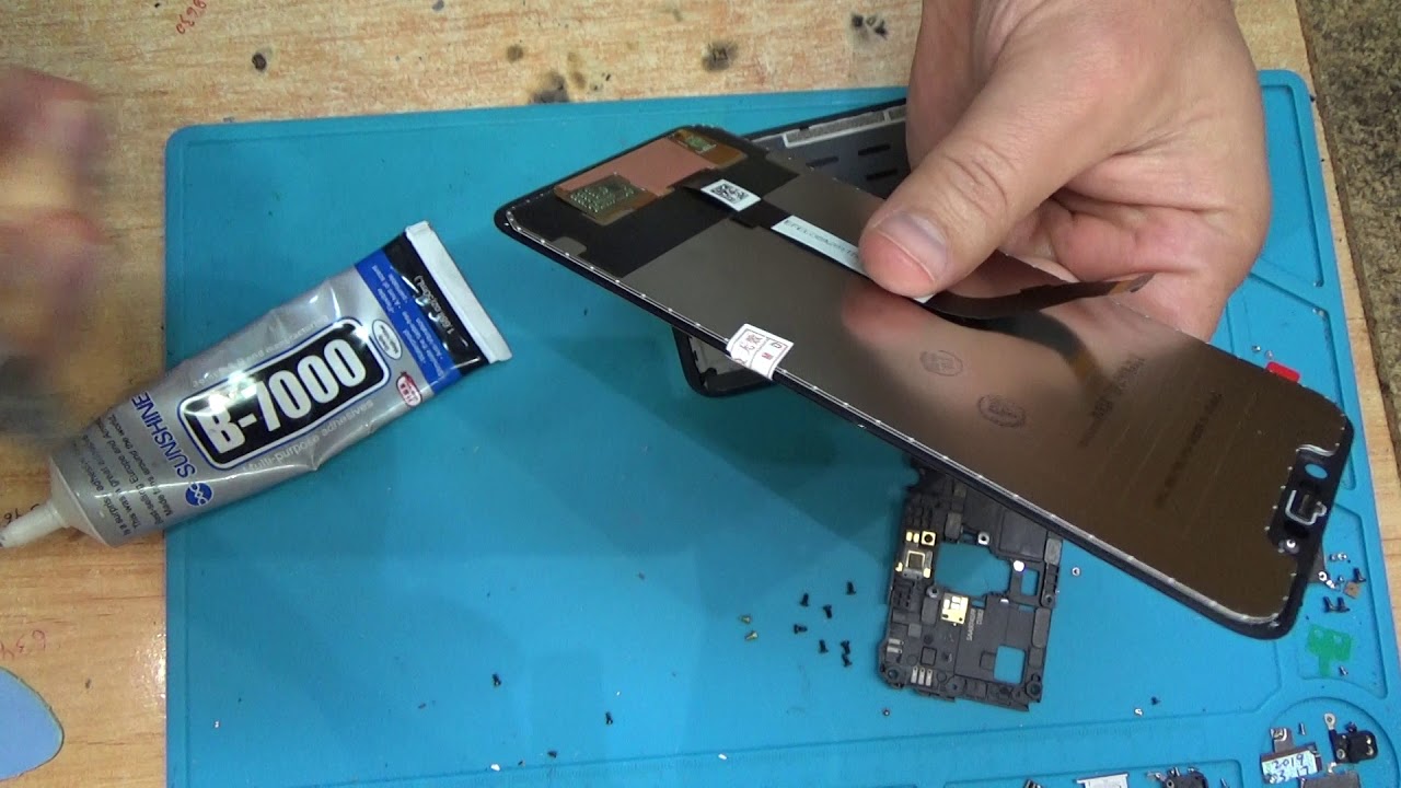 Xiaomi Pocophone F1 .. display replacement