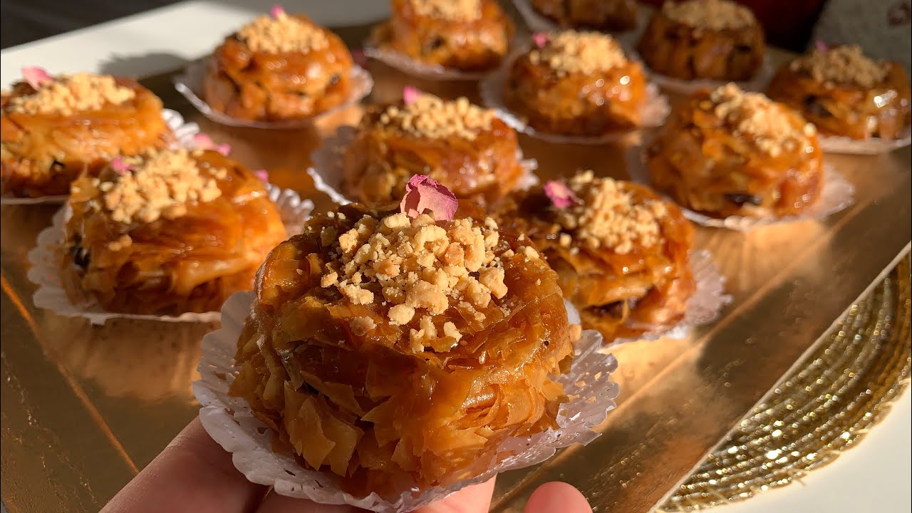 معسلة رمضانية محمرة مقرمشة ولذيذة بحشوة معلكة واقتصادية وجديها بسرعةفقط بقايا ورق الفيلو وصفات رمضان