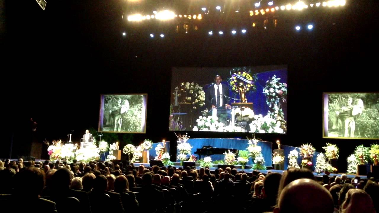 Magic Johnson Remembers Dr. Jerry Buss ( Lakers Owner) at his Memorial 2/21/13