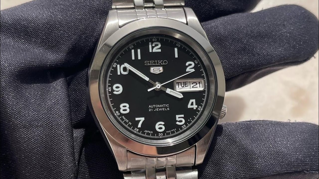 Seiko 5 Arabic numerals
