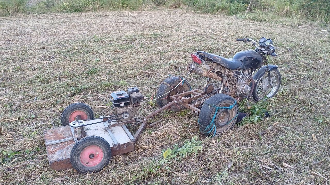 Triciclo agrícola caseiro com roçadeira motor estacionário 