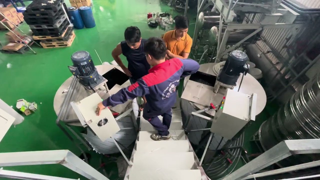 Bàn giao thiết bị cho nhà máy sx nước giặt ở Thanh Oai Hà Nội - Cơ khí chế tạo Miền Bắc