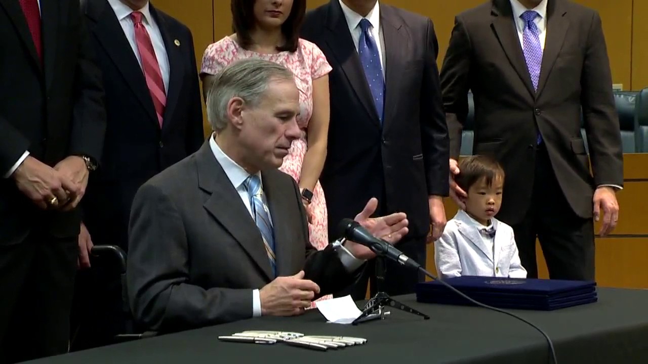 Texas governor signs bills for CPS reform