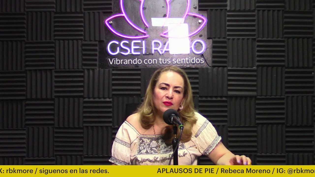 APLAUSOS DE PIE