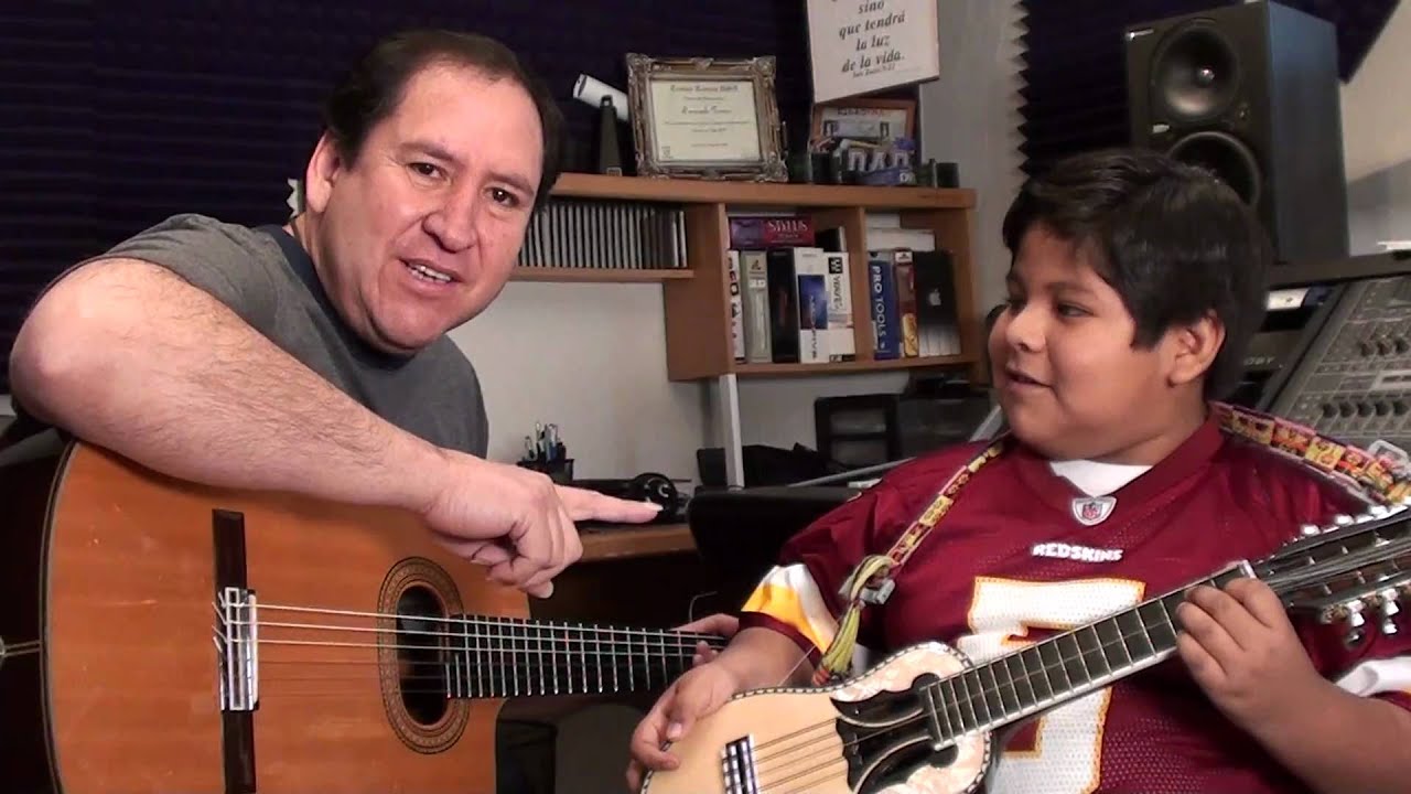 Charango Redskins