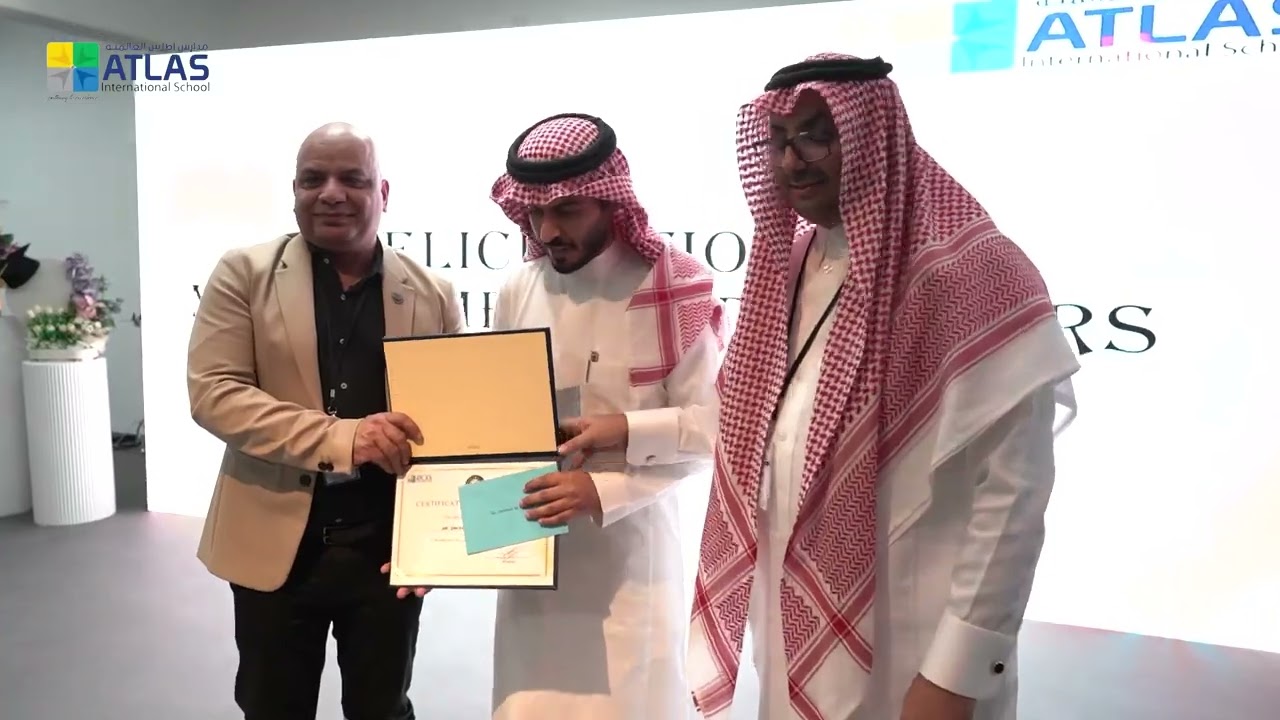 K.G. Graduation Ceremony Year 2022-2023/حفل تخرج طلالب مدارس أطلس العالمية