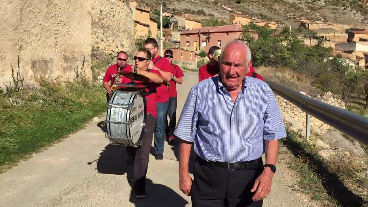 La Charanga Aires del Huerva en Villel de Mesa (sept. 2015)