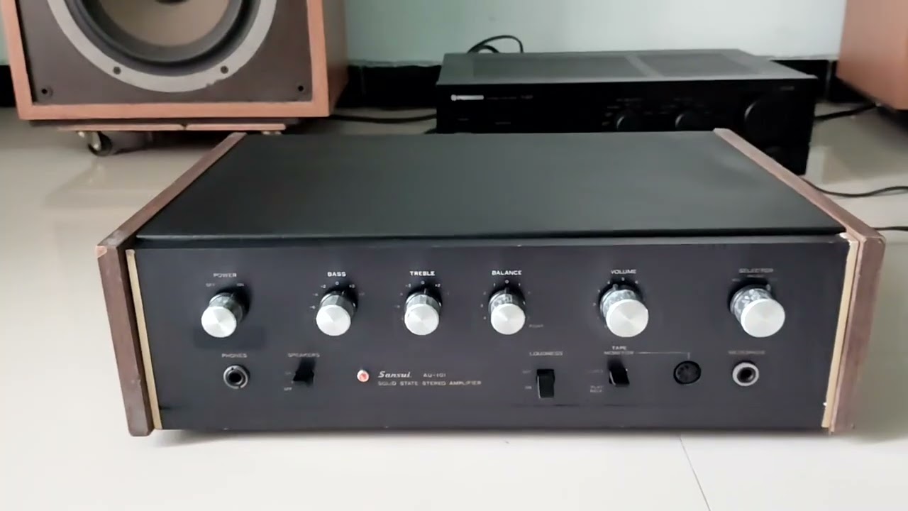 Sansui AU-101 Japan Izumi  amplifier Legendary brilliant sound