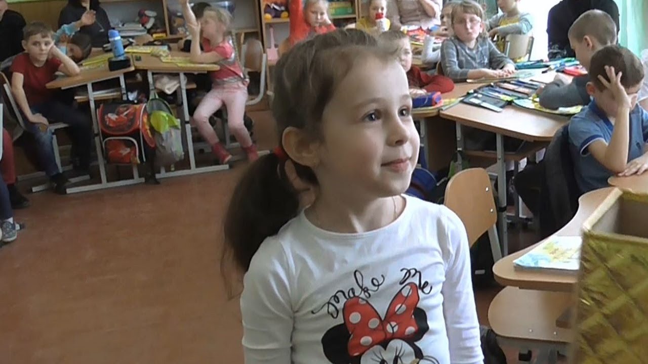 Урок англійської мови в 1- Б класі школи №3. День народження  Надвірна 2019