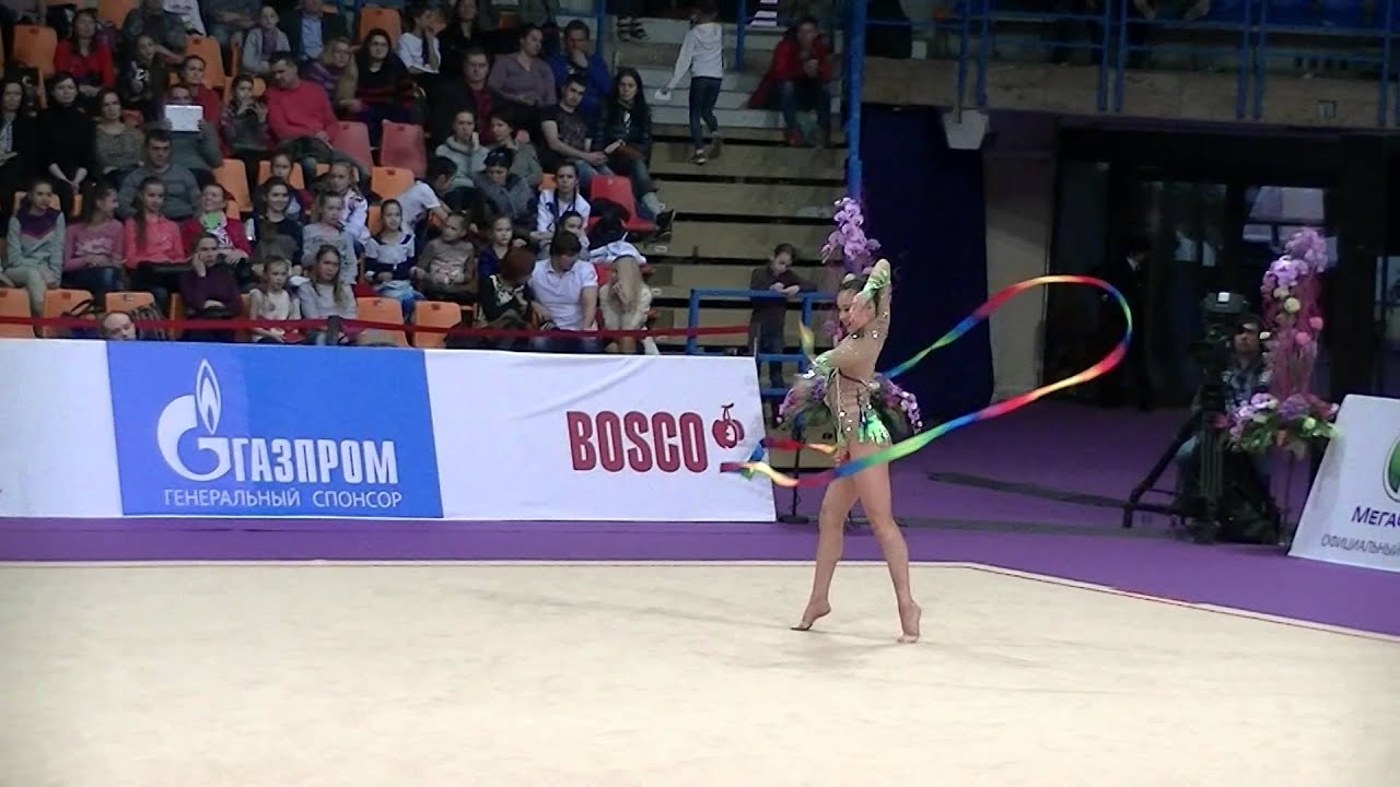Son Yeon Jae (KOR)  ribbon  Gran prix Moscow 2014 Qual
