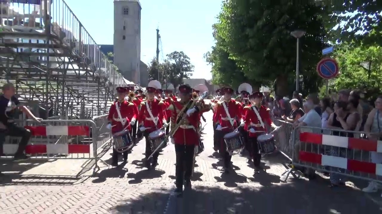 Floraband Rijnsburg tijdens Rijnsburgse FlowerParade 2022