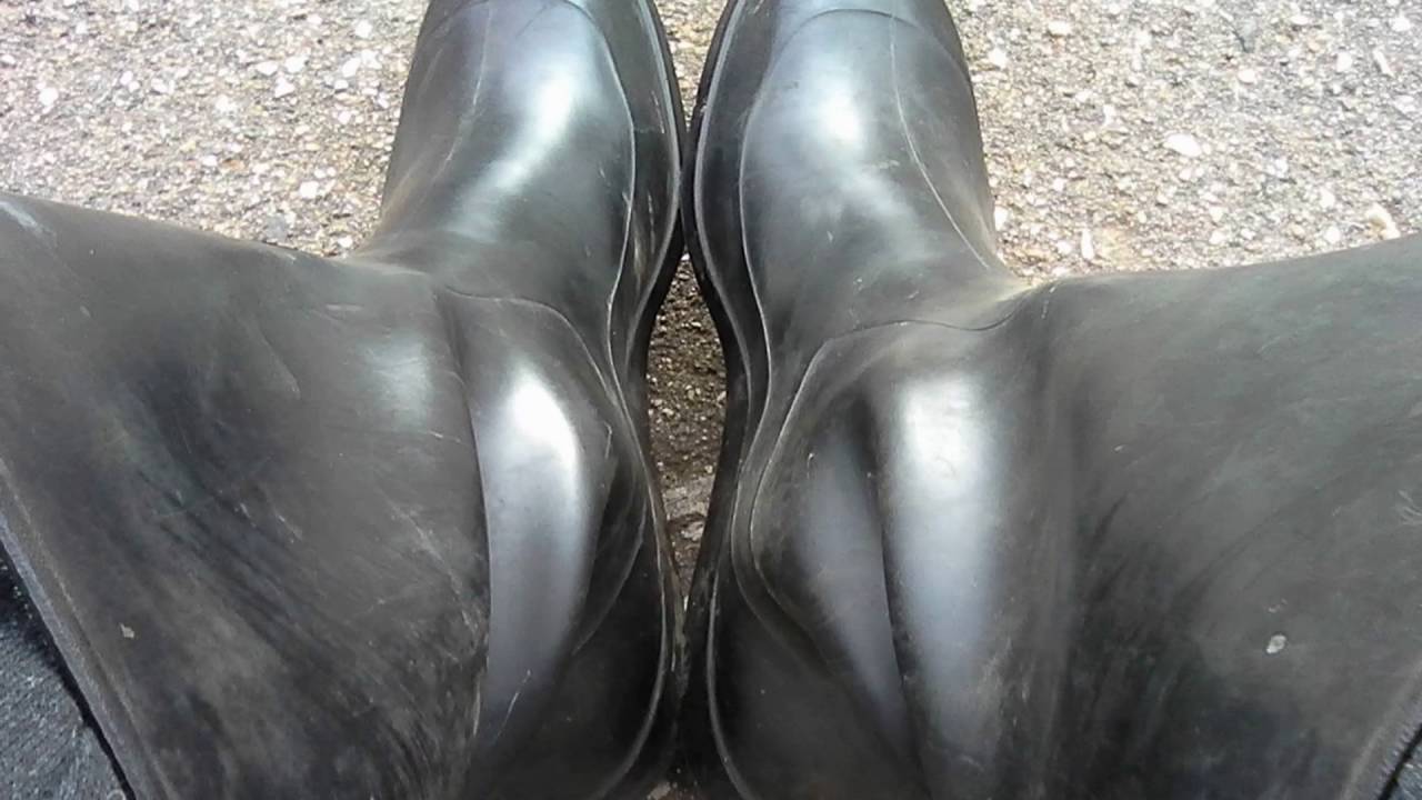 My old rare crushed chehoslovakian CEBO-Svit pan rubber boots.